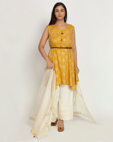 Printed Kurti with Asymmetrical Hemline