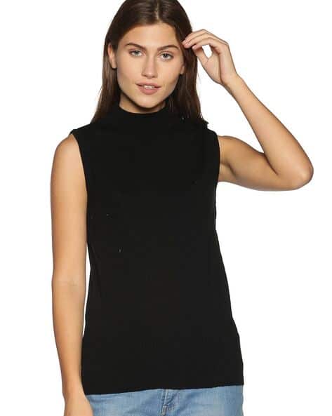 Turtle-Neck Sleeveless Cardigan