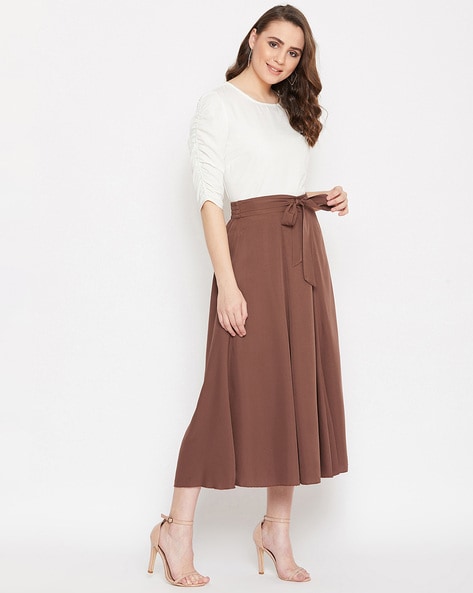 Brown skirt and white top hotsell