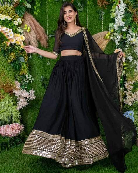 Women Embellished Lehenga Choli Set