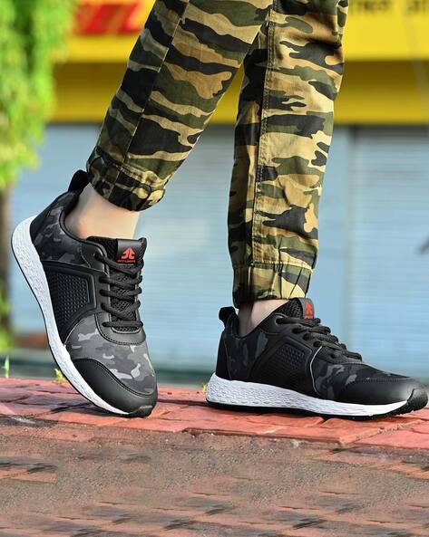 olive green shoes shoes that go with camo pants