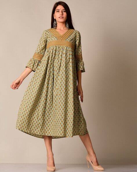 Buy Green Dresses & Gowns for Women by Trishla India Online | Ajio.com Buy Green Dresses & Gowns for Women by Trishla India Online | Ajio.com