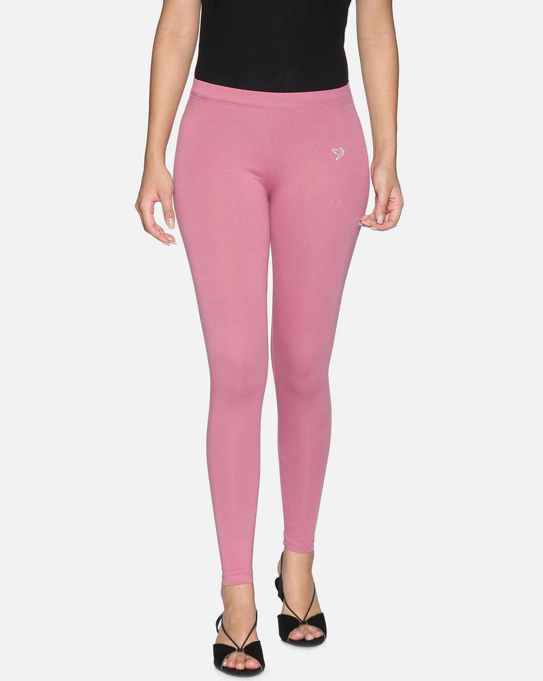 -1117Wx1400H-462406152-pink-