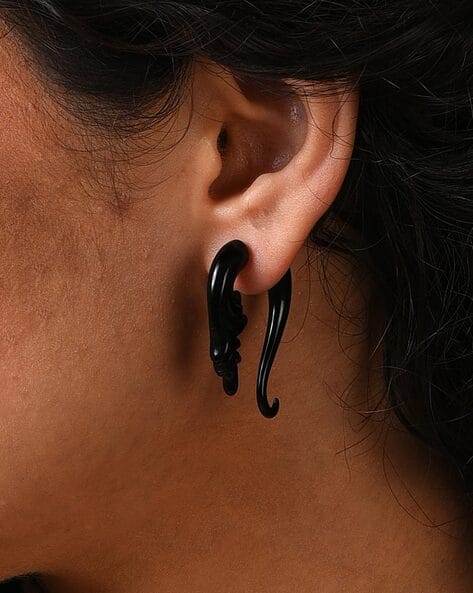 Black plastic earrings discount