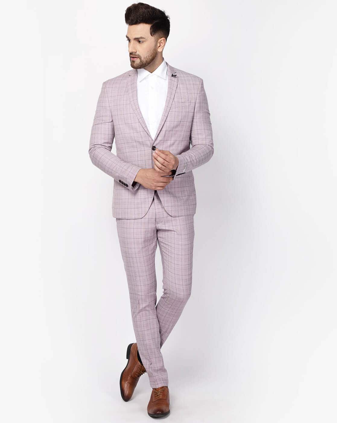 Blackberry wedding suits | Beachweddingtips.com