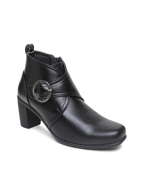 Buy Black Boots for Women by Valiosaa Online
