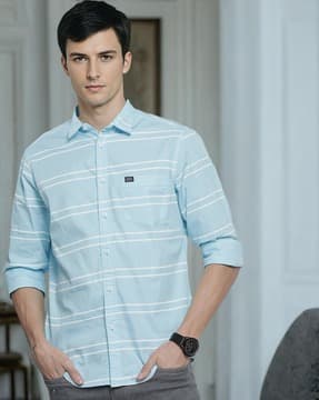 Buy White Shirts for Men by AJIO Online | Ajio.com