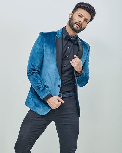 Single-Breasted Blazer with Flap Pockets