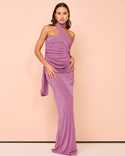 Buy ASOS DESIGN Twist Bust Detail Halter Maxi... Online | Ajio.com Buy ASOS DESIGN Twist Bust Detail Halter Maxi... Online | Ajio.com