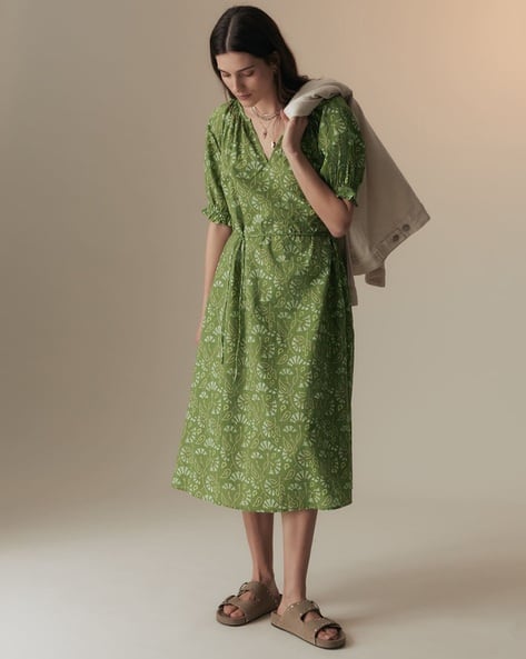 hunter green tulle dress Tiered Tulle Beauty Gown | Liylah main image 1