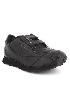 Buy Black Sports&Outdoor Shoes for Boys by Sparx Online - Main Image