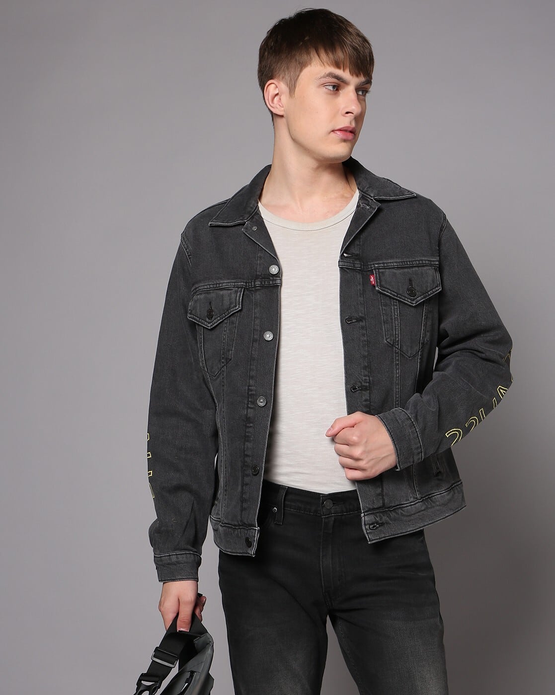 Buy Black Jackets & Coats for Men by LEVI'S Online | Ajio.com