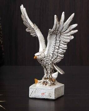 Eagle To Fly High Showpiece