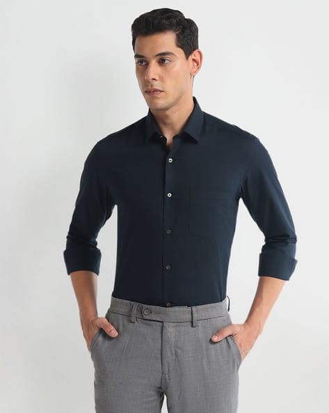 ARROW Men Manhattan Slim Fit Cotton Shirt