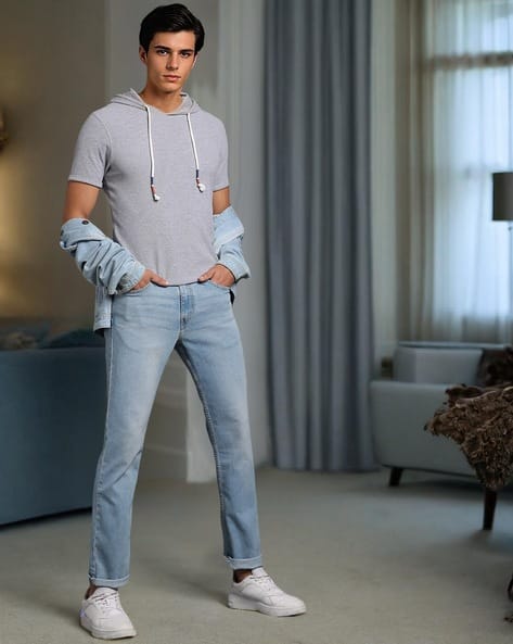 LEVI'S Men Lightly Washed Slim Fit Jeans