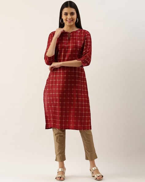 Women Checked Straight Kurta with Peter Pan Collar Neck