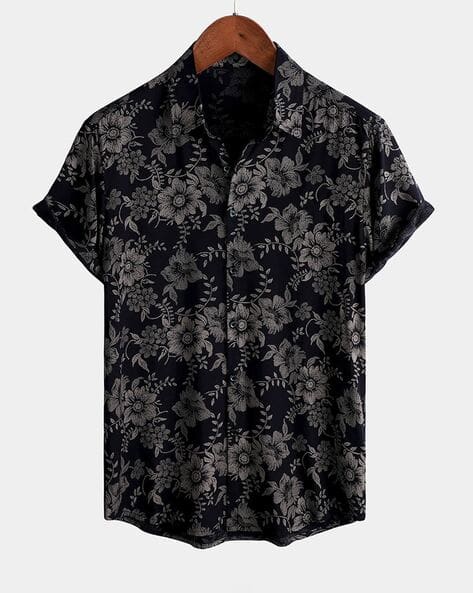 Men Floral Print Regular Fit Shirt with Short Sleeves