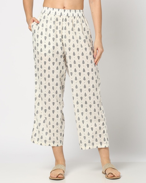 Women Leaf Print Regular Fit Pants Price in India