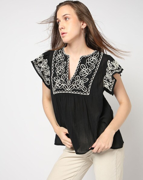 Embroidered Neck Top with Assymetrical Hem