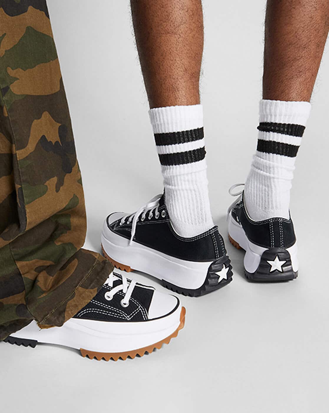 Buy Black Sneakers for Men by CONVERSE Online