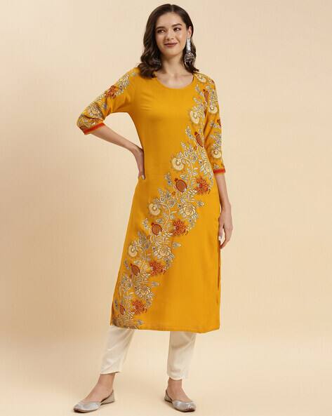 Rangita Women Printed Calf Length Straight Kurta