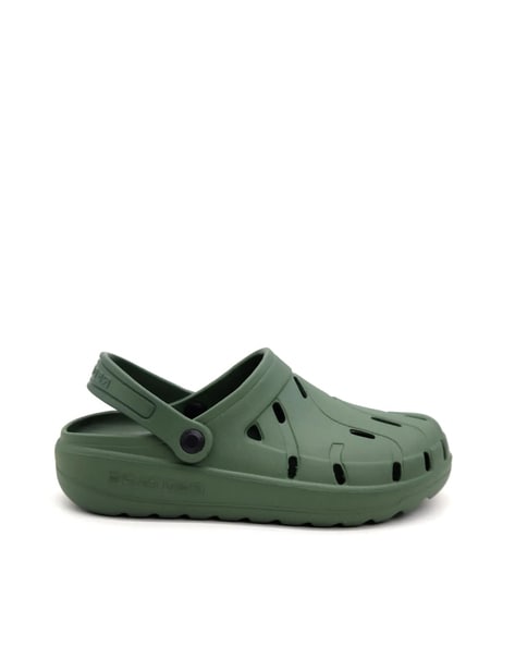 Men Round-Toe Slip-On Clogs