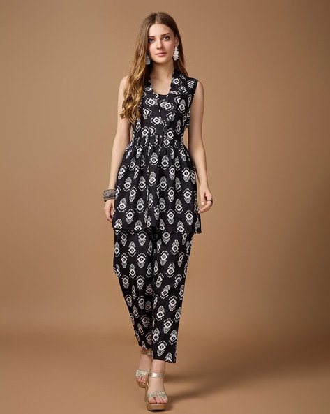 Women Printed 2-Piece Kurta with Pants