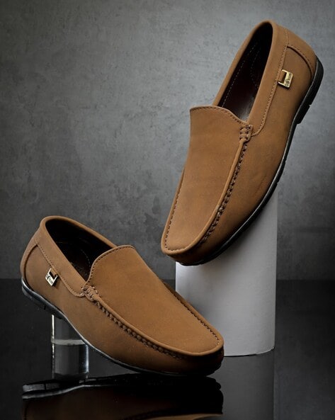 Action Men Round-Toe Slip-On Loafers