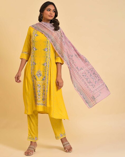 Women Floral Print Dupatta Price in India