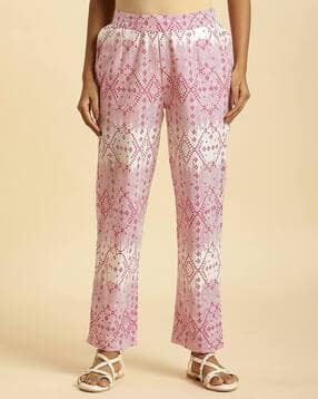 Women Heart Print Straight Fit Pants-image-35
