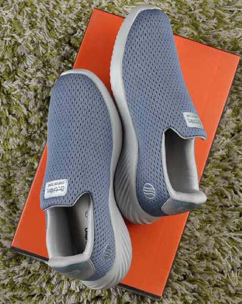 Action Men Round-Toe Slip-On Shoes