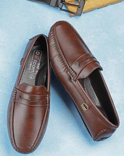 Action Men Round-Toe Slip-On Loafers