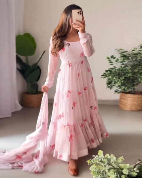 Pink Kurta Suit Sets for Women by ETHNIC YARD Online | Ajio.com