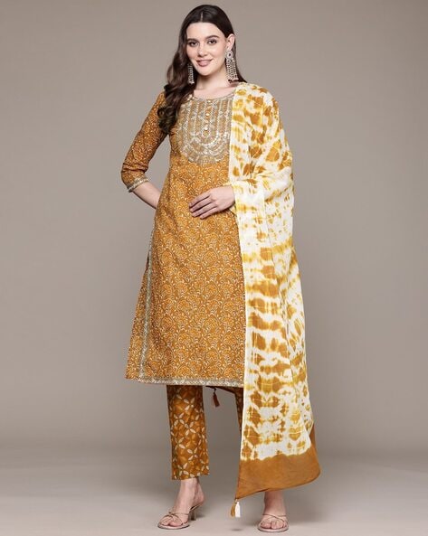 Women Printed Straight Kurta Set Price in India