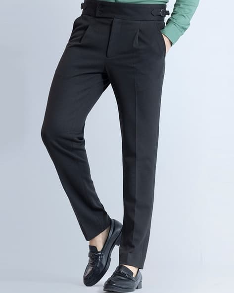 Men Slim Fit Single-Pleat Chinos