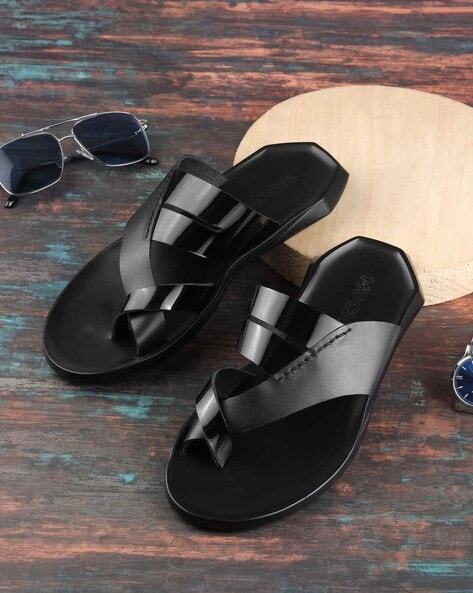 Mochi Men Toe-Ring Slip-On Flip-Flops