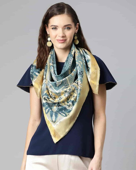 Women Baroque Print Scarf Price in India