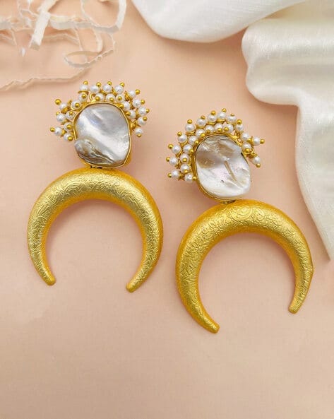 Women Gold-Toned Stone-Studded Stud Earrings