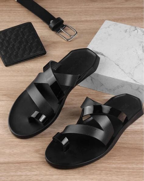 Mochi Men Toe-Ring Slip-On Flip-Flops