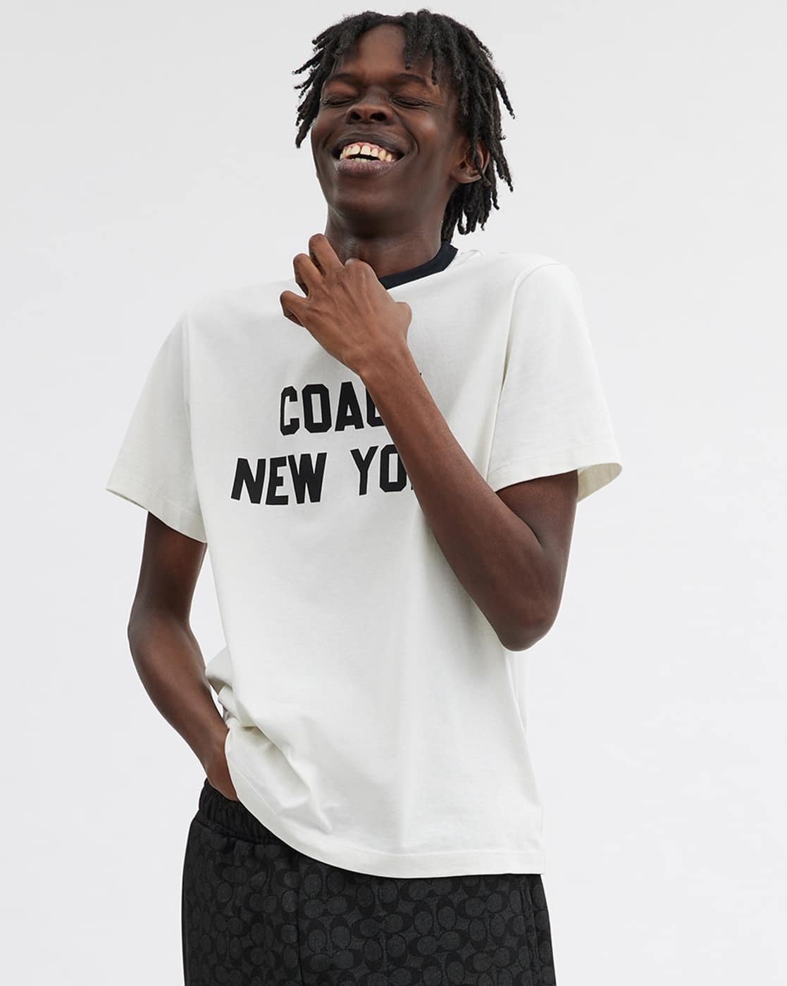 COACH ホワイト Tシャツ Mサイズ 新品 Buy Coach New York Cotton Relaxed Fit T-Shirt | White Color Men
