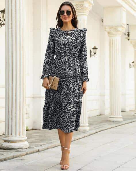 Women Animal Print Round-Neck Tiered Dress
