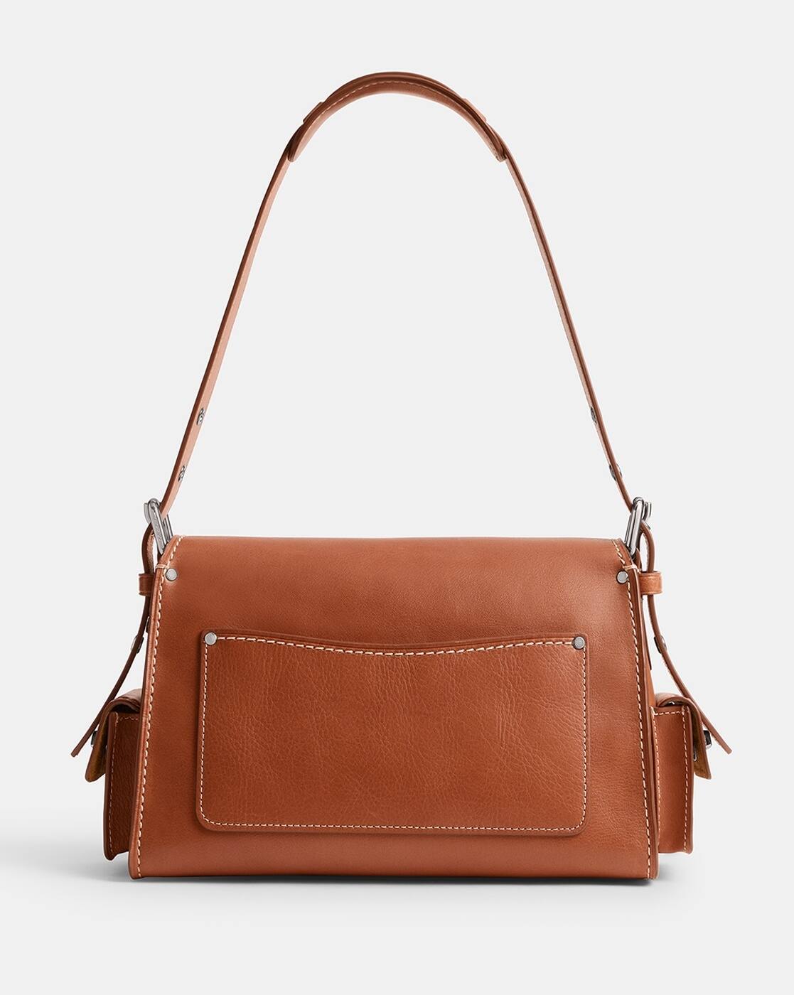 -1117Wx1400H-410483755-lhbar-