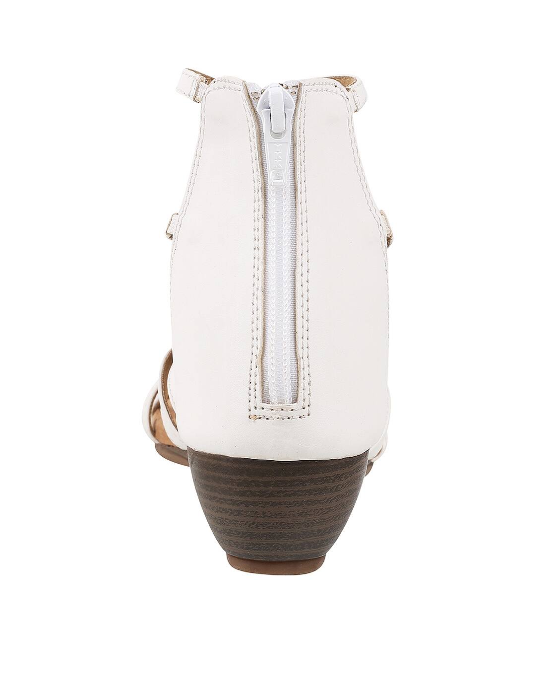 Buy Metro Women Gladiators with Zip Closure Online | Ajio.com