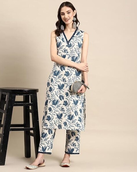 Women Floral Print Straight Kurta Set