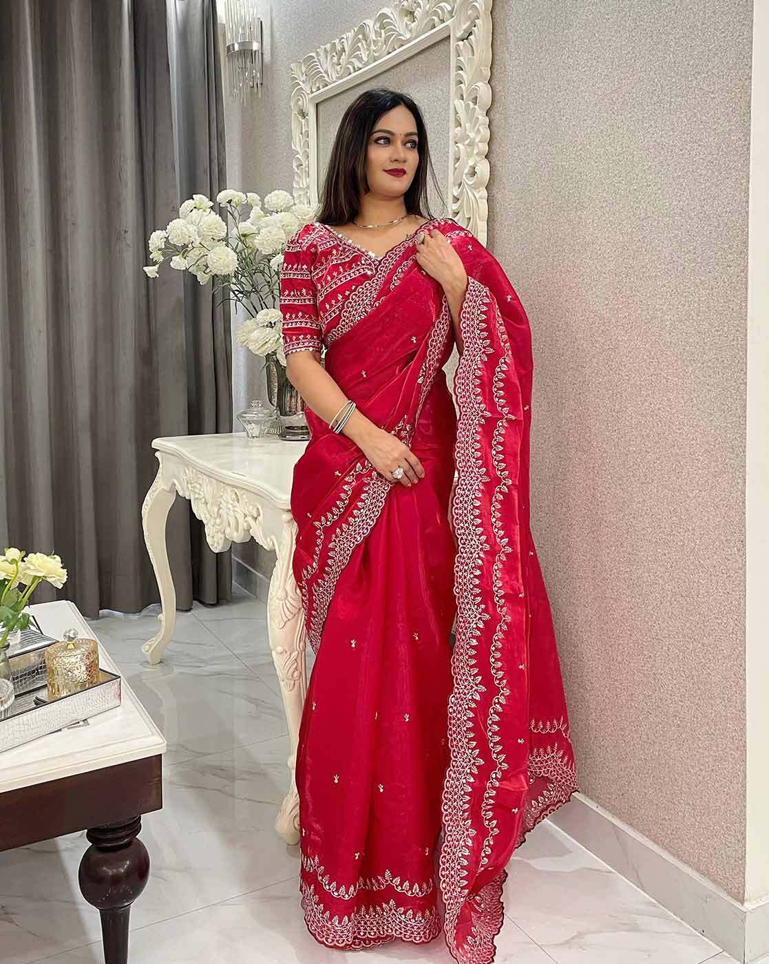 -1117Wx1400H-700157559-magenta