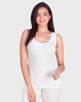 Women Ribbed Tailored Fit Thermal Vest