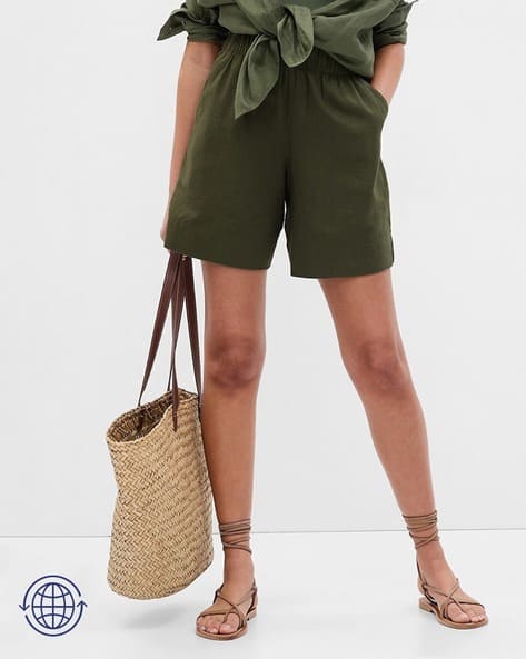gap olive colored shorts womens