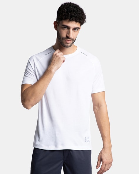 Men Regular Fit Round-Neck T-Shirt