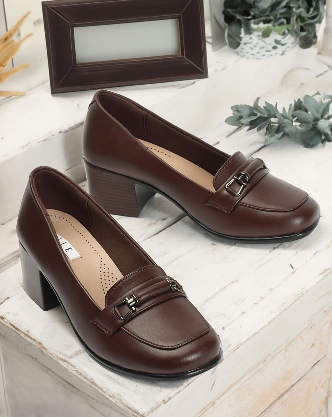 Women Slip-On Pumps with Metal-Accent