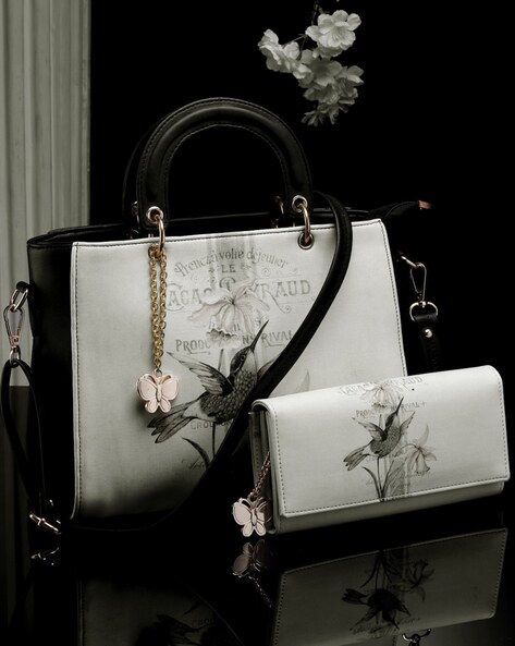 BUTTERFLIES Handbags upto 87 off starting 689 THE DEAL APP Get Best Deals Discounts Offers Coupons for Shopping in India